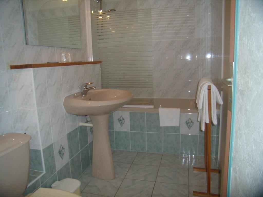 Hôtel Le Relais Fleurance Quarto foto